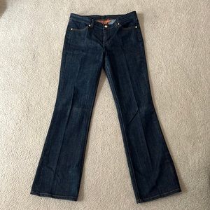 An pair of really nice Tory Burch classic boot cut jean. Hardly worn like new